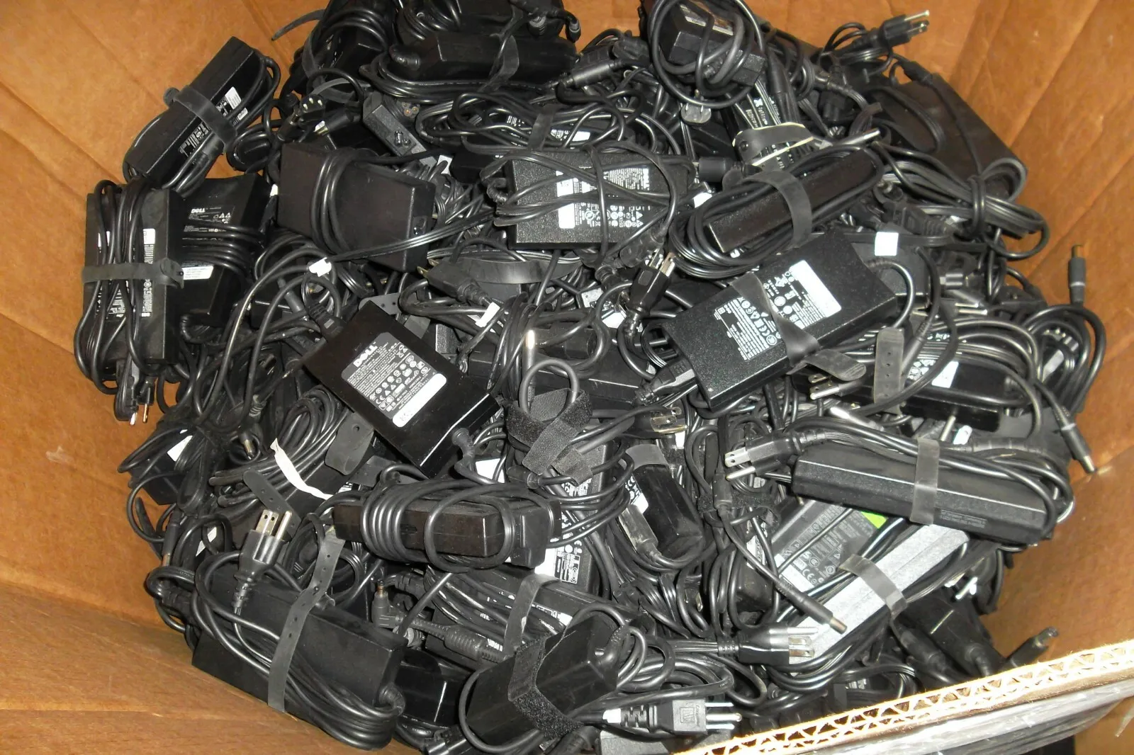Mix Lot of Dell HP Laptop Power Adapter 90W 130W 150W 180W 240W PA-4E PA-3E OEM