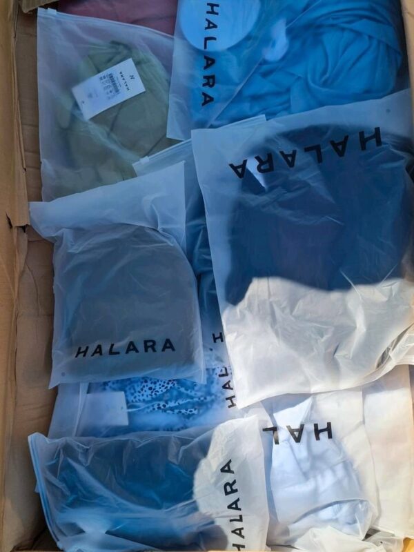Halara clothing pallet - Image 2
