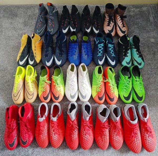 Soccer cleats pallets - Image 4