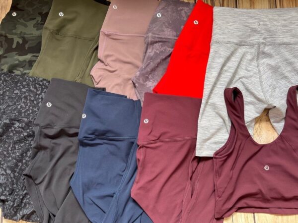 Lululemon clothing pallet - Image 12
