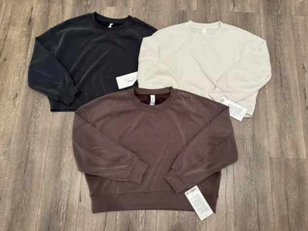 Lululemon clothing pallet - Image 15