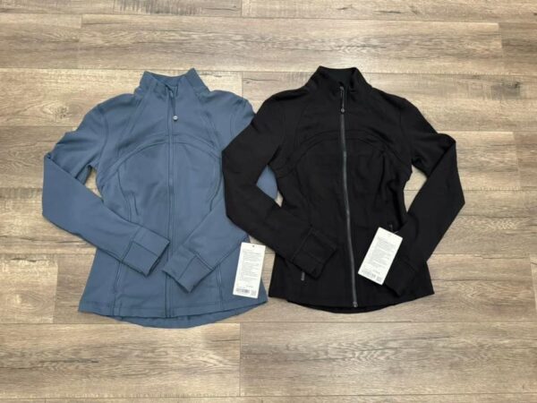 Lululemon clothing pallet - Image 17