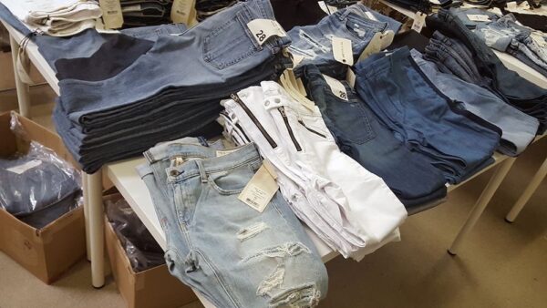Rag and bone - Image 2
