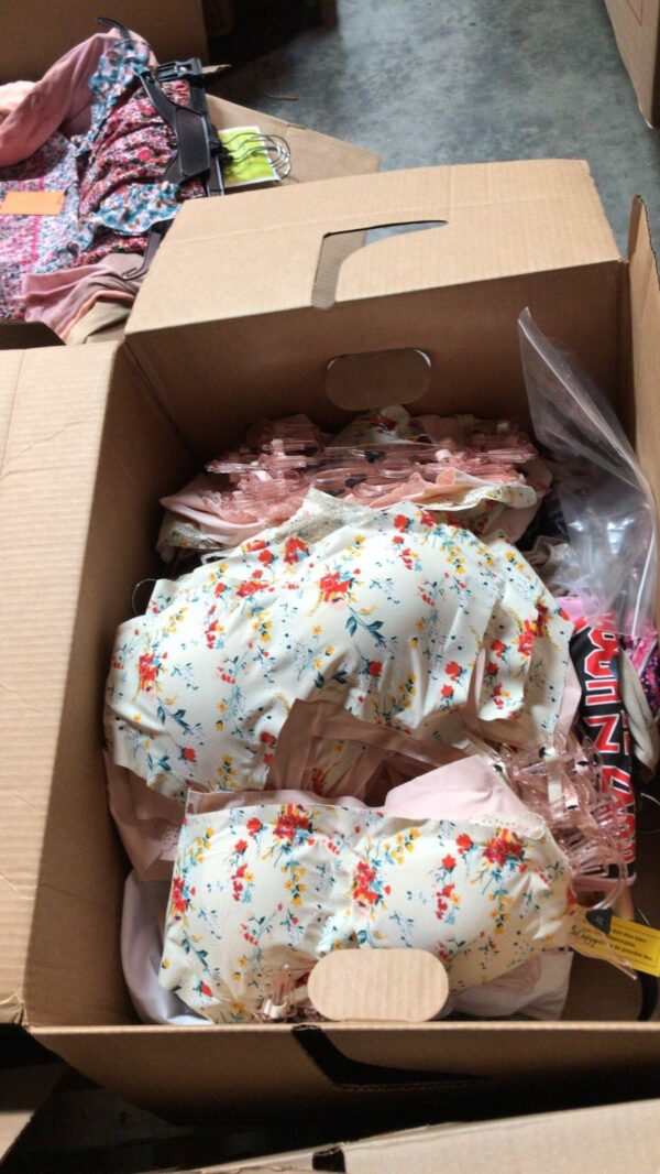Northstorm clothing pallets - Image 4