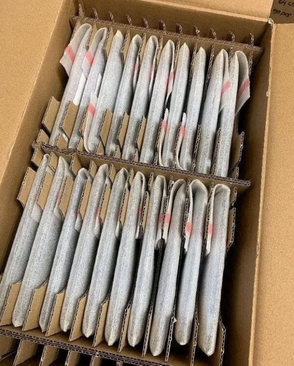 Buy iPhone Pallet (Box of 100) - Image 8